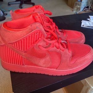 Nike Yeezy Red October Dunk High